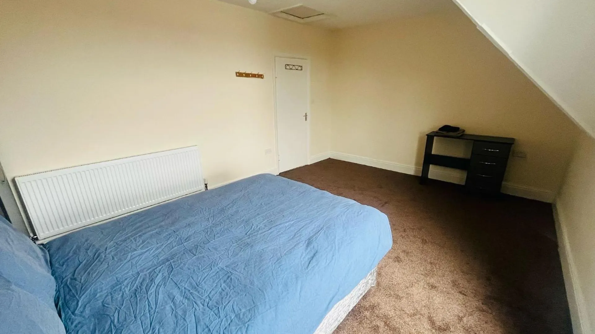 Homestay Double Room Near Railway Station & Football Ground 88 Nottingham