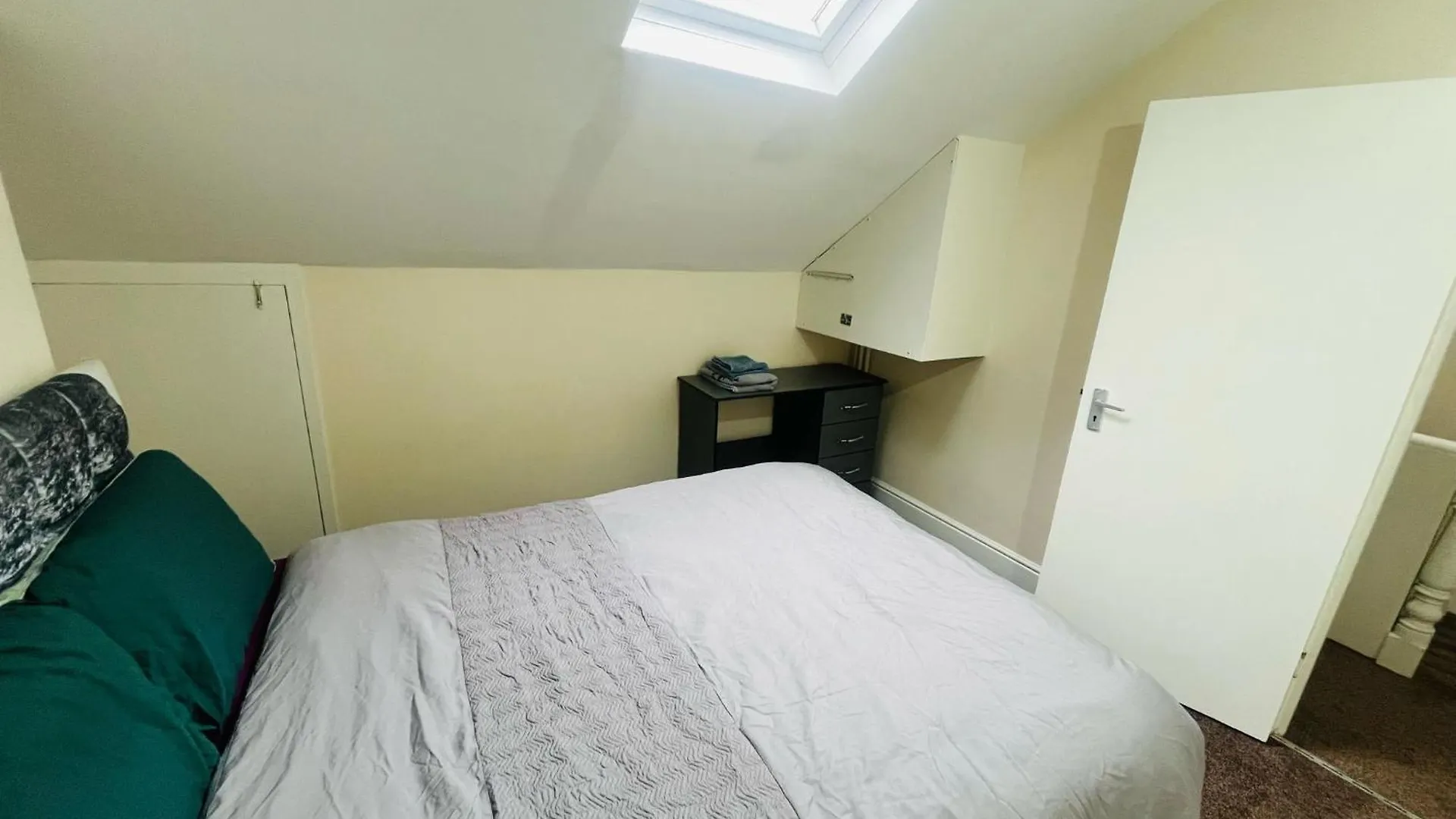 Homestay Double Room Near Railway Station & Football Ground 88 Nottingham United Kingdom