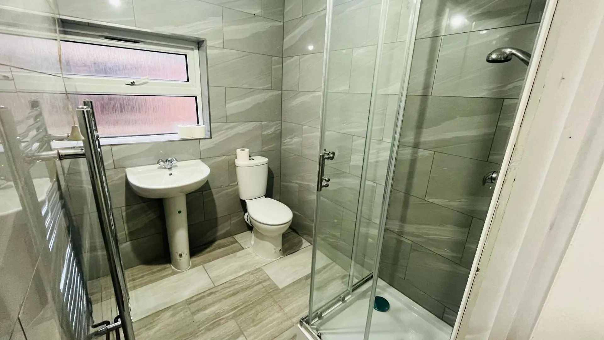 Double Room Near Railway Station & Football Ground 88 Nottingham Séjour chez l'habitant